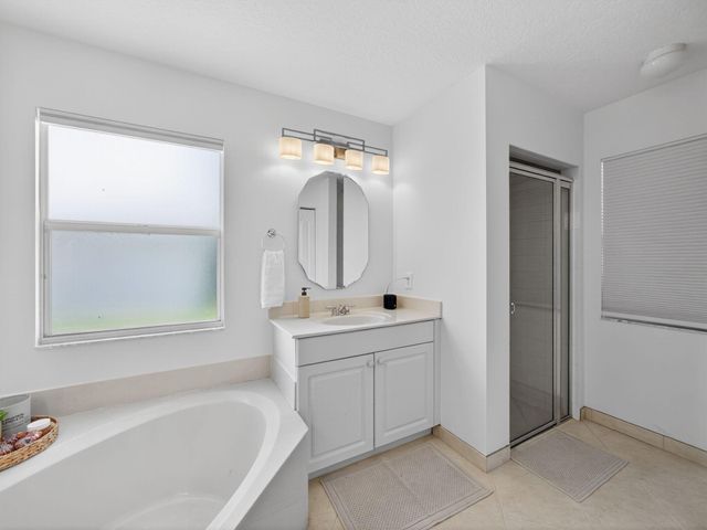 2757 SW Versailles Terrace, Stuart, FL 34997