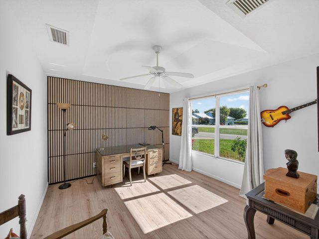 2757 SW Versailles Terrace, Stuart, FL 34997