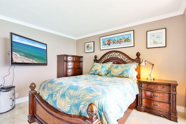 5420 N Ocean Drive 1703, Singer Island, FL 33404