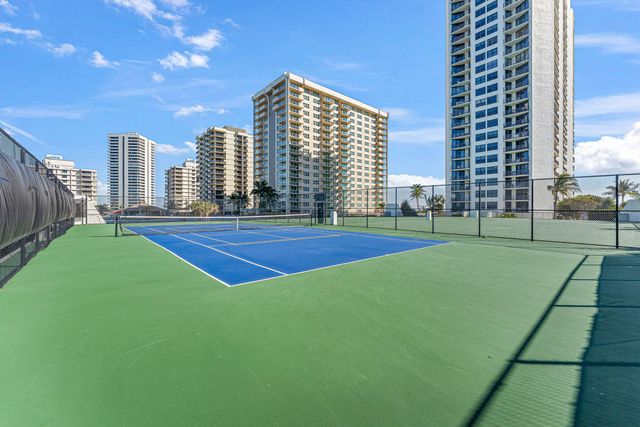 5420 N Ocean Drive 1703, Singer Island, FL 33404