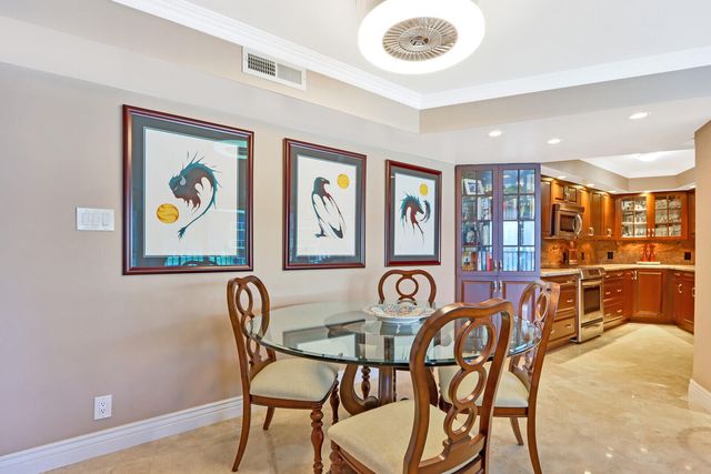 5420 N Ocean Drive 1703, Singer Island, FL 33404