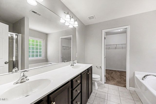906 Pleasant Colony Drive, Knightdale, NC 27545