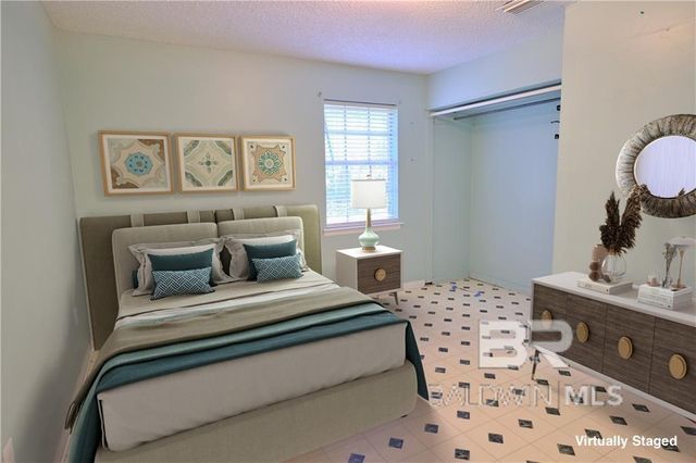 7264 W Broadview Drive, Theodore, AL 36582