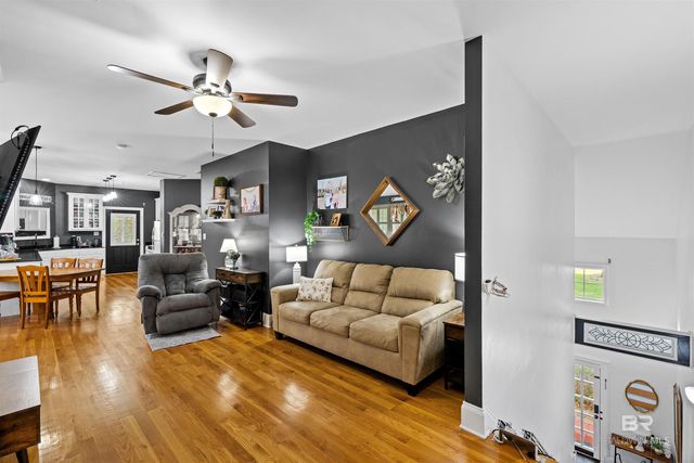 7379 Cypress Avenue, Daphne, AL 36526
