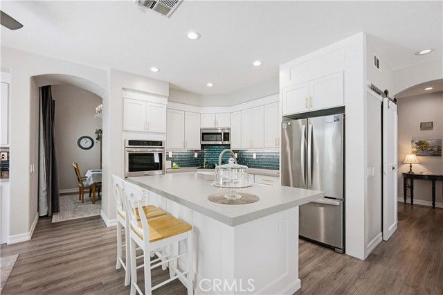 41233 Essex Court, Temecula, CA 92591