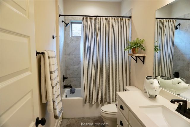 4202 Angel Landing Court, Bryan, TX 77802