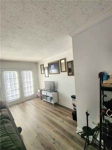 1279 Ridgecrest SE Lane, Smyrna, GA 30080