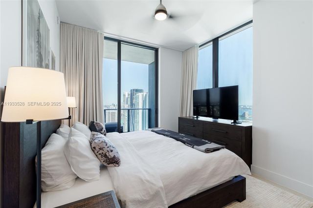 601 NE 1St Ave 5001, Miami, FL 33132