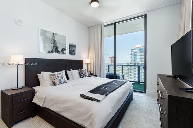 601 NE 1St Ave 5001, Miami, FL 33132