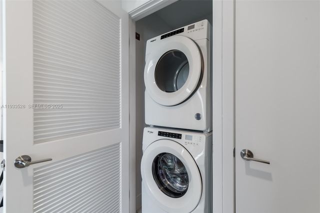 601 NE 1St Ave 5001, Miami, FL 33132