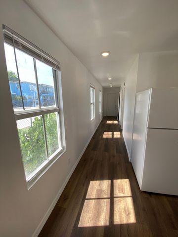 641 6th Street, West Palm Beach, FL 33401