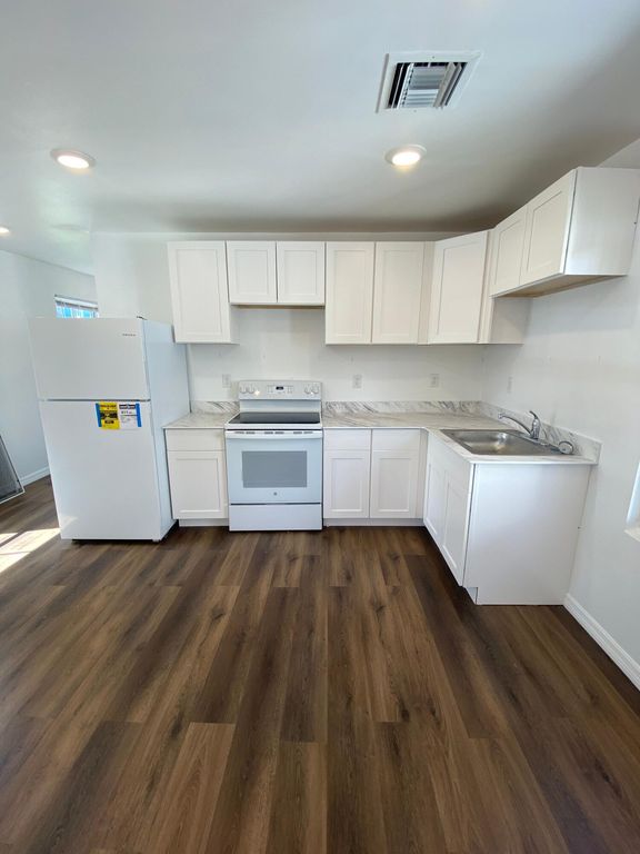 641 6th Street, West Palm Beach, FL 33401