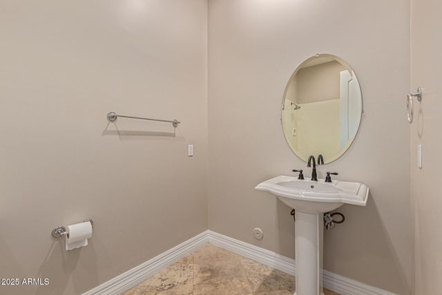 16404 S 23RD Way, Phoenix, AZ 85048