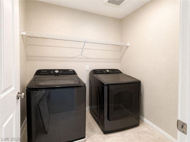 8768 Rio Andir Avenue, Las Vegas, NV 89148