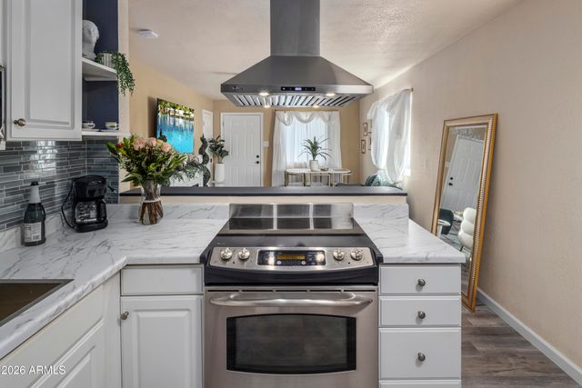 1809 N 42ND Street, Phoenix, AZ 85008