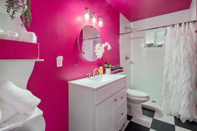 1809 N 42ND Street, Phoenix, AZ 85008