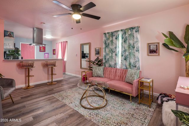 1809 N 42ND Street, Phoenix, AZ 85008