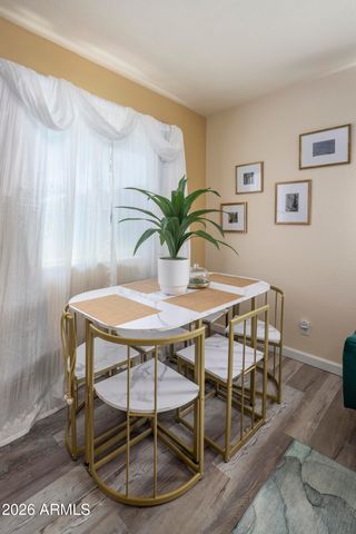 1809 N 42ND Street, Phoenix, AZ 85008
