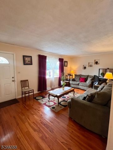 40 Haines Ave, Piscataway Twp., NJ 08854