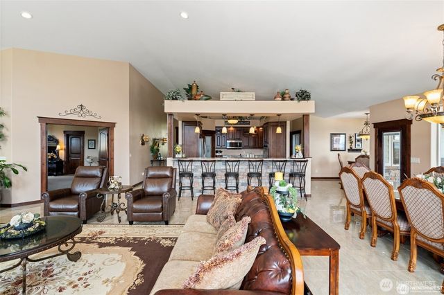 44 Sageland Road, East Wenatchee, WA 98802