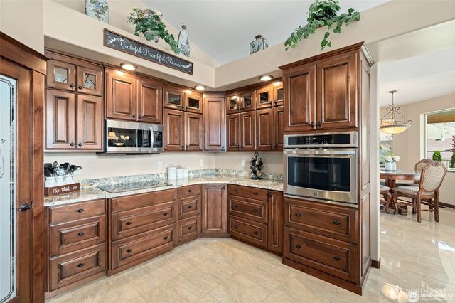 44 Sageland Road, East Wenatchee, WA 98802