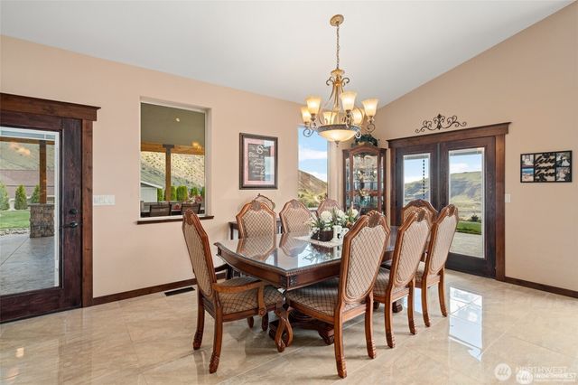 44 Sageland Road, East Wenatchee, WA 98802