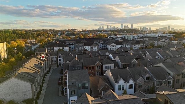 582 Broadview Place NE, Atlanta, GA 30324