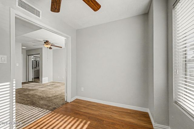 4730 W NORTHERN Avenue 1104, Glendale, AZ 85301