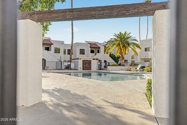 4730 W NORTHERN Avenue 1104, Glendale, AZ 85301