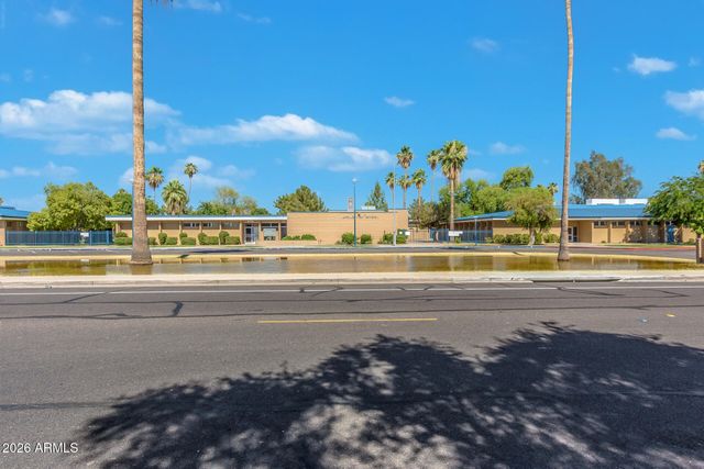 4730 W NORTHERN Avenue 1104, Glendale, AZ 85301