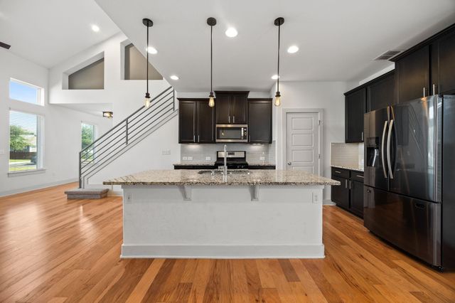 7201 Mowbray ST, Austin, TX 78741