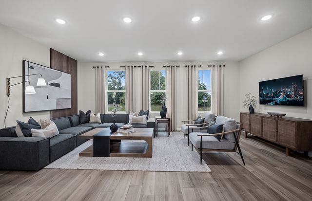 207 Mountain Interval Road 07230, Schaumburg, IL 60193