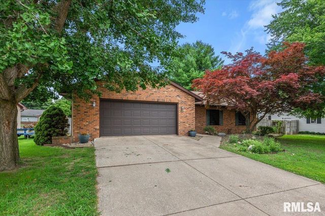 2525 LINDBERGH Boulevard, Springfield, IL 62704