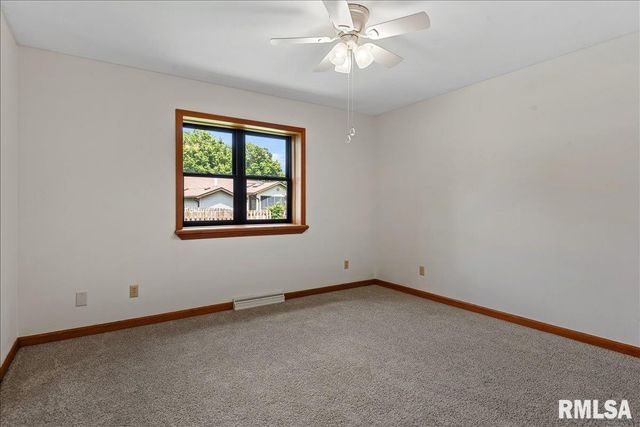 2525 LINDBERGH Boulevard, Springfield, IL 62704