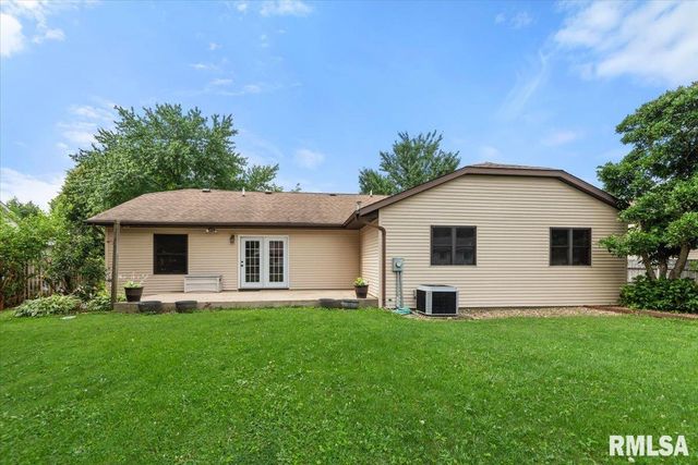 2525 LINDBERGH Boulevard, Springfield, IL 62704