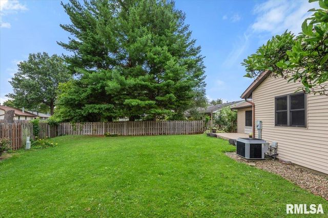 2525 LINDBERGH Boulevard, Springfield, IL 62704