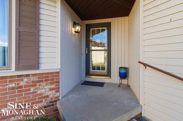 1948 Michigan Road, Marysville, MI 48040