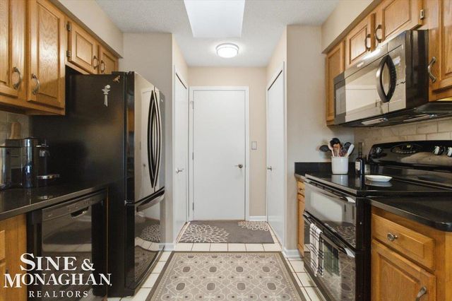 1948 Michigan Road, Marysville, MI 48040