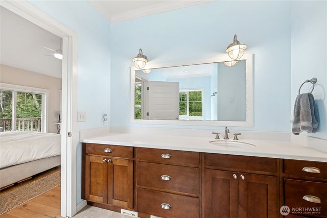 659 Walker Road, Hoquiam, WA 98550