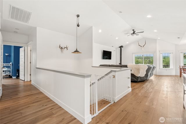 659 Walker Road, Hoquiam, WA 98550