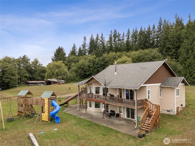 659 Walker Road, Hoquiam, WA 98550