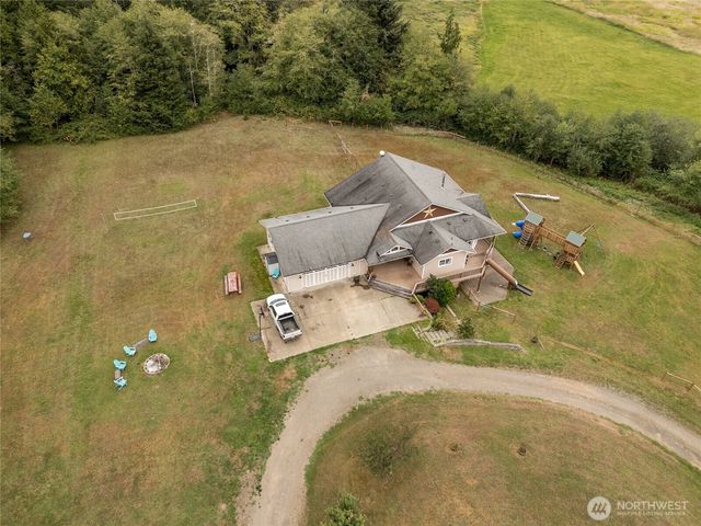 659 Walker Road, Hoquiam, WA 98550