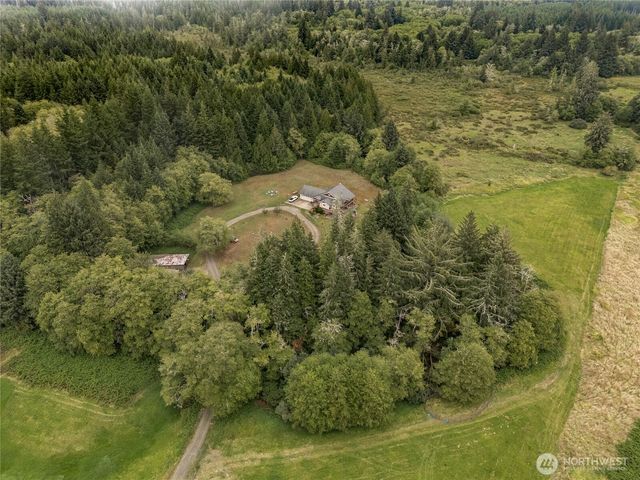 659 Walker Road, Hoquiam, WA 98550