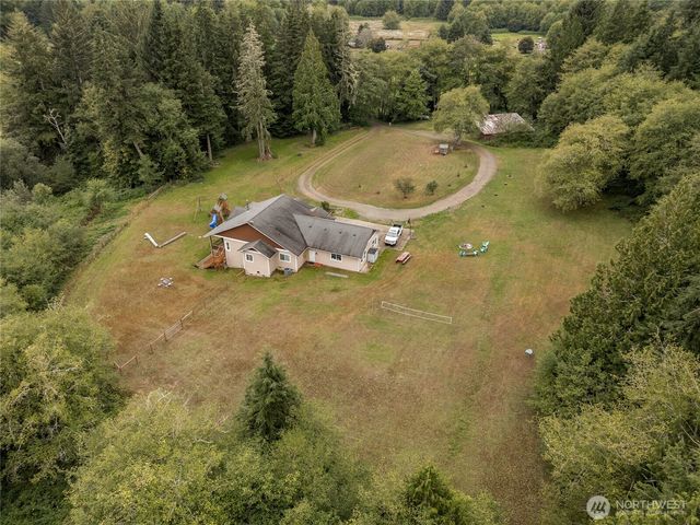 659 Walker Road, Hoquiam, WA 98550
