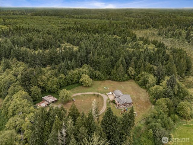 659 Walker Road, Hoquiam, WA 98550