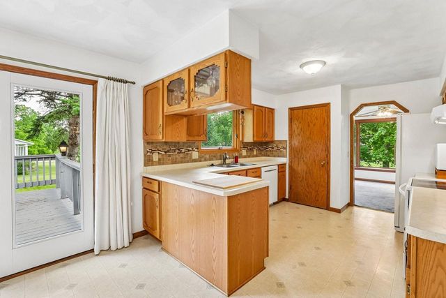 6680 Token Way, Deforest, WI 53532