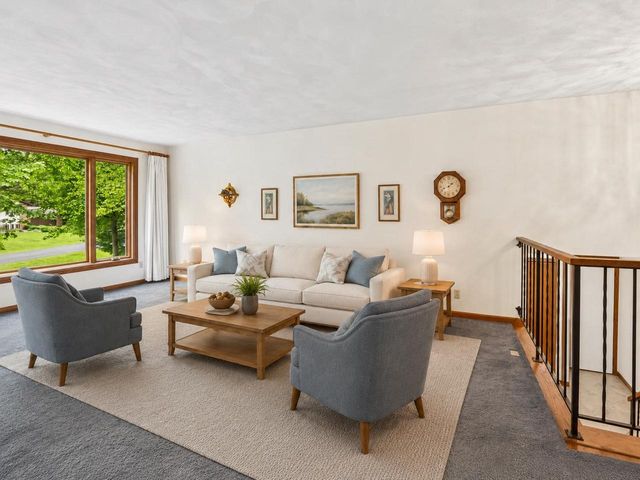 6680 Token Way, Deforest, WI 53532
