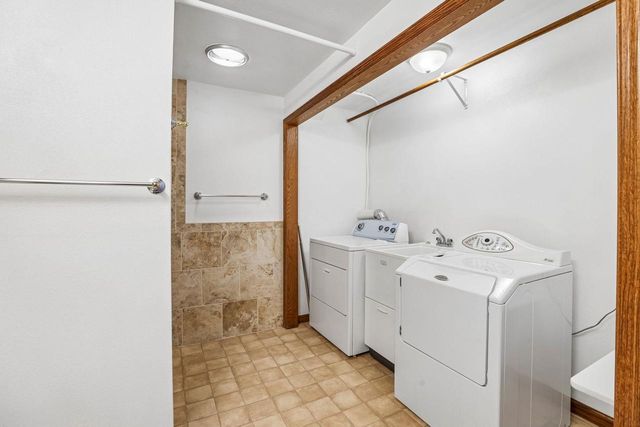 6680 Token Way, Deforest, WI 53532