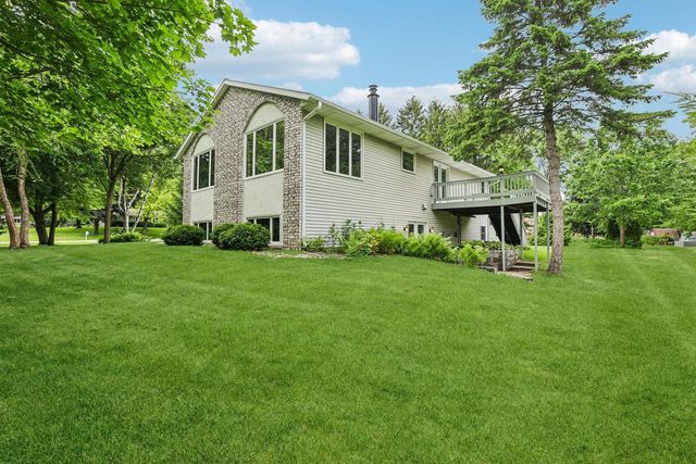 6680 Token Way, Deforest, WI 53532