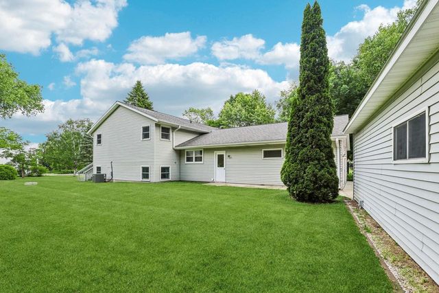 6680 Token Way, Deforest, WI 53532